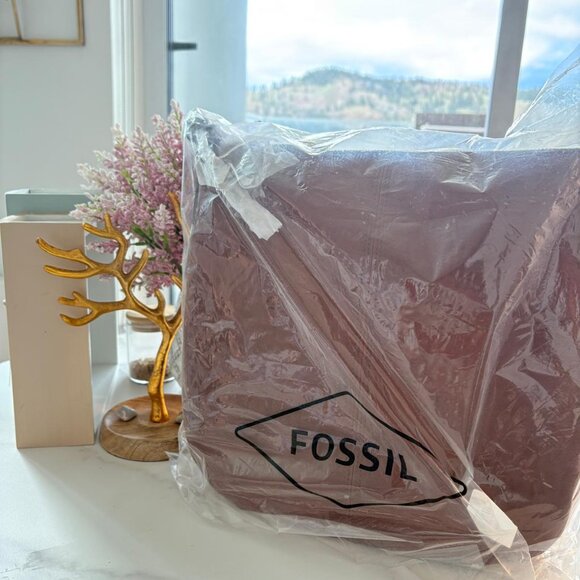 NEW Fossil Jolie Brown Leather Hobo Bag - Crossbody Shoulder Strap Purse - Picture 4 of 14